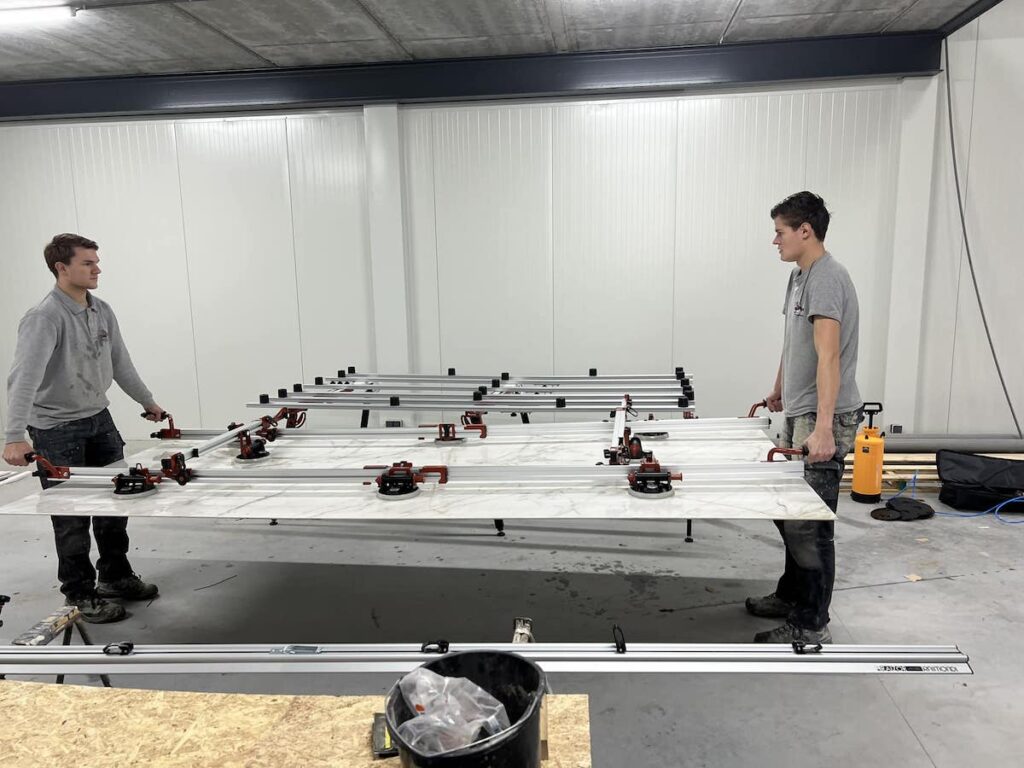 Tegelzetbedrijf Van Otten - XXL-Tegels