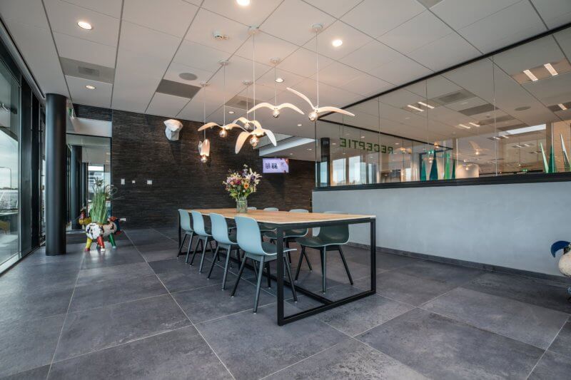 Tegelzetbedrijf Van Otten - Bedrijfspand Enter